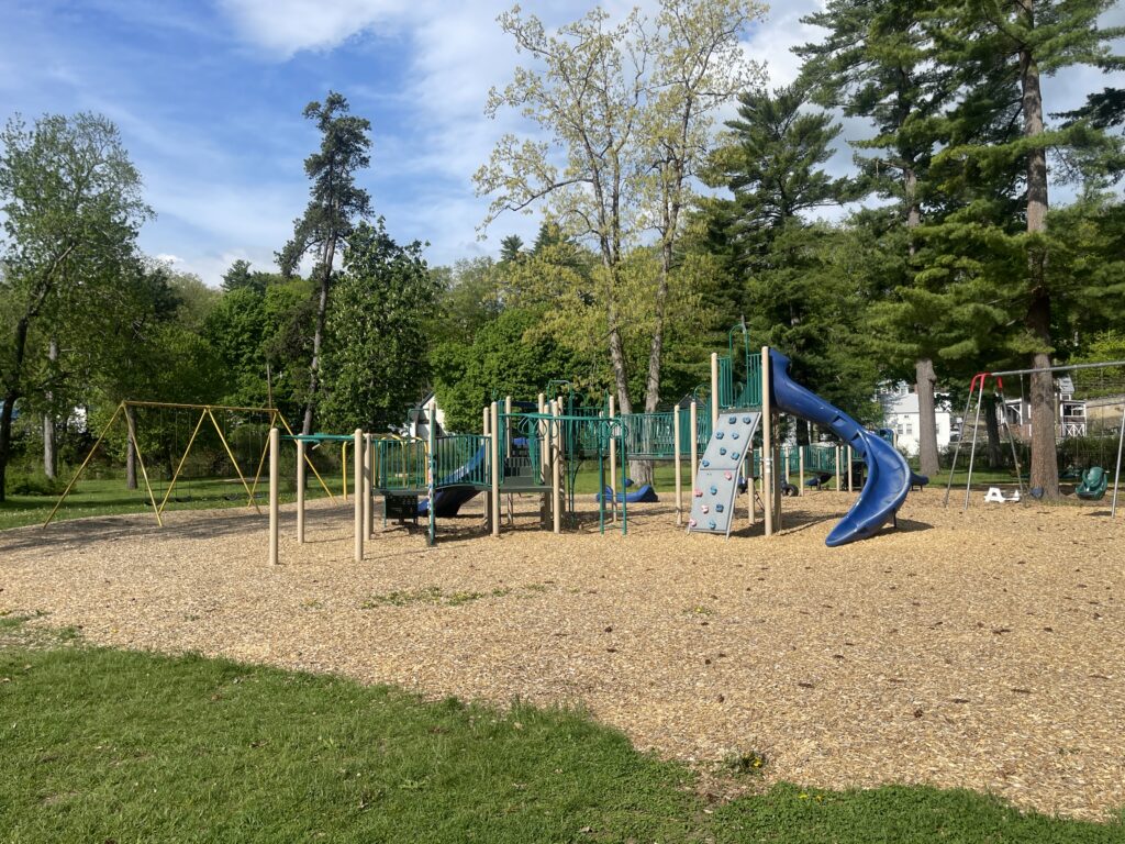 Odell Park 9